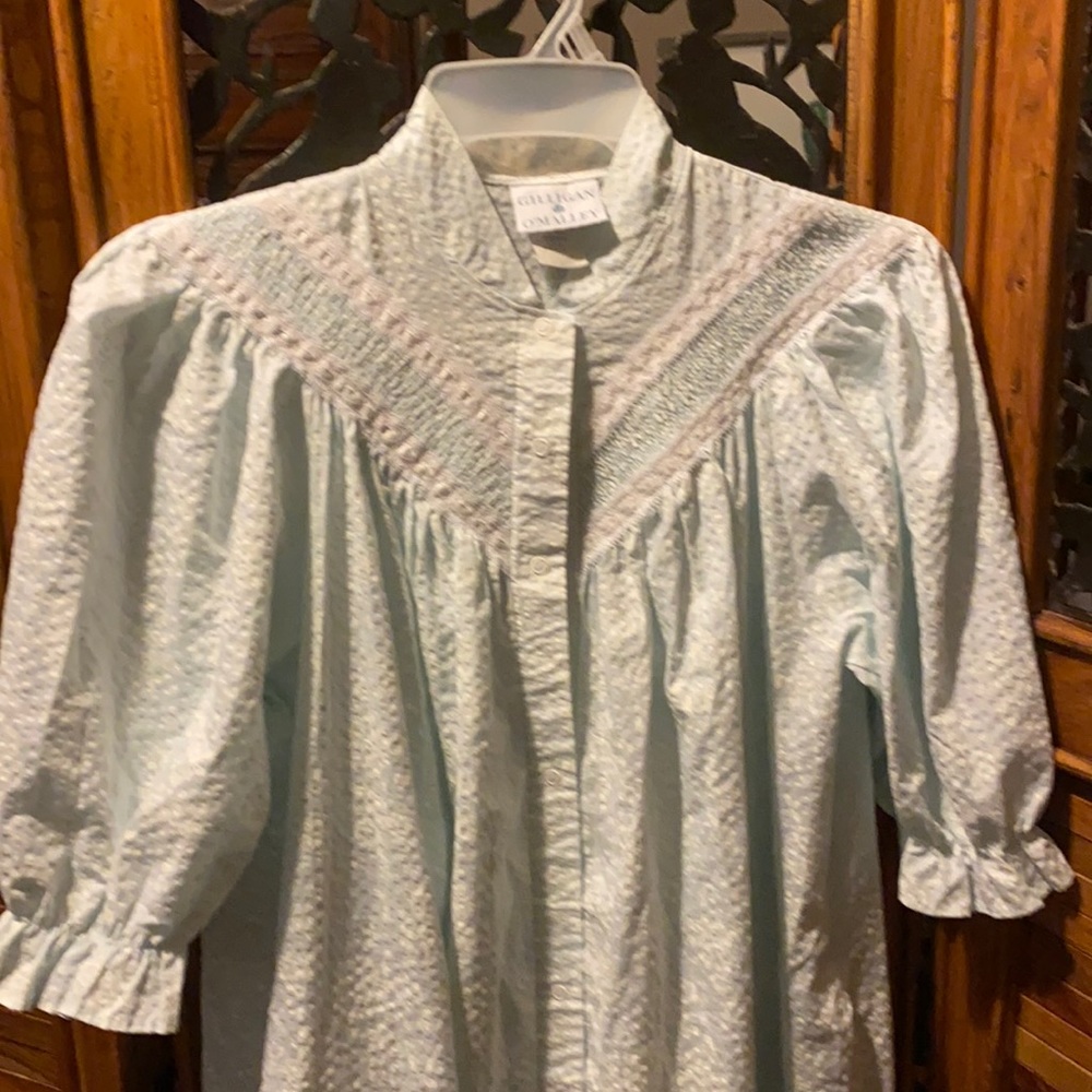 Vintage CottageCore Granny Floral Night Gown Robe